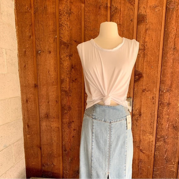 Free People The It Muscle White Sleeveless Tank Top Sz XS - Picture 4 of 14